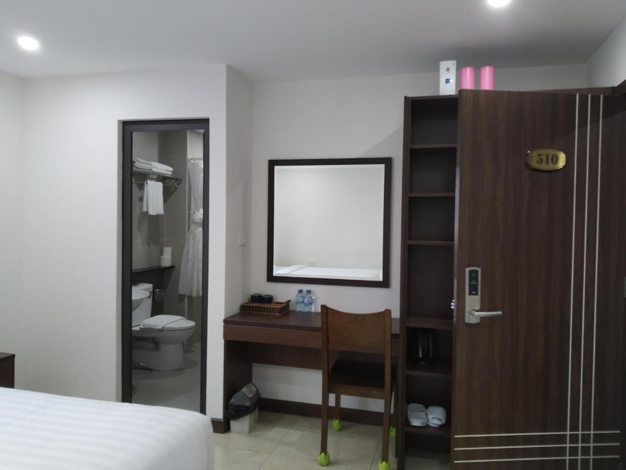 K Business 1 Hotel My Dinh 미딩 Ханой Экстерьер фото